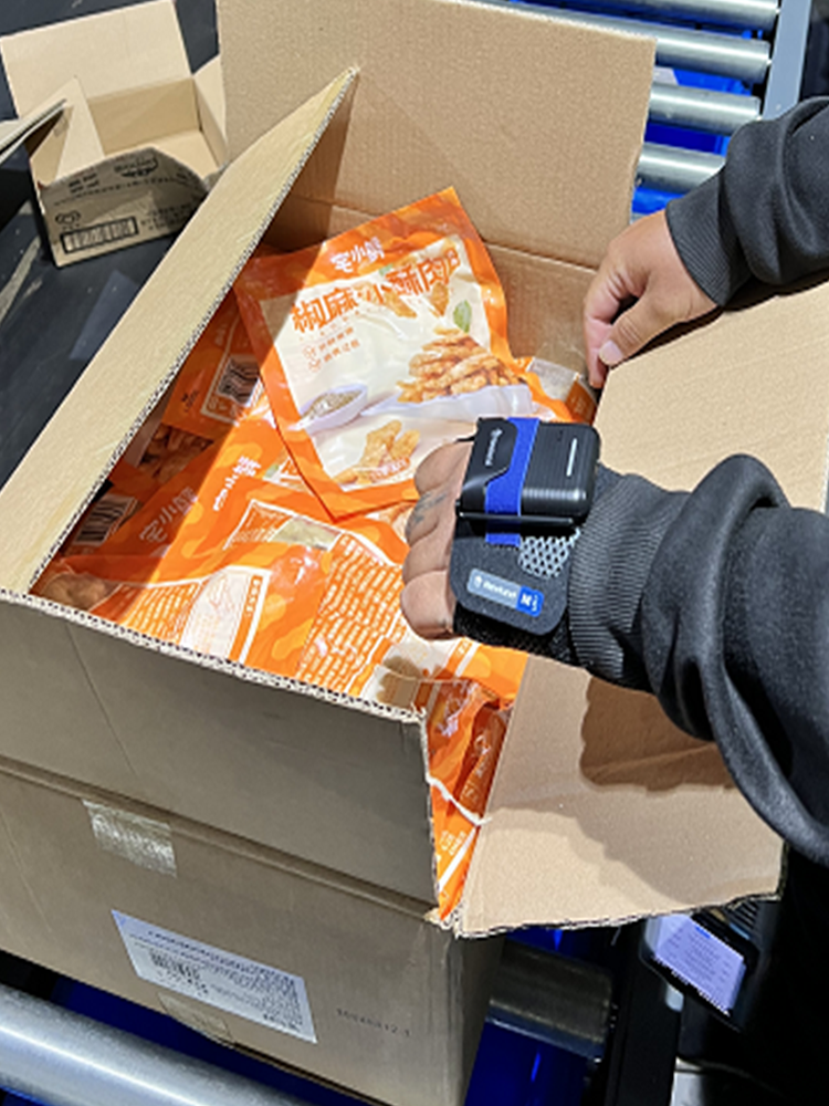 生鲜电商仓储智能分拣、高效拣货			